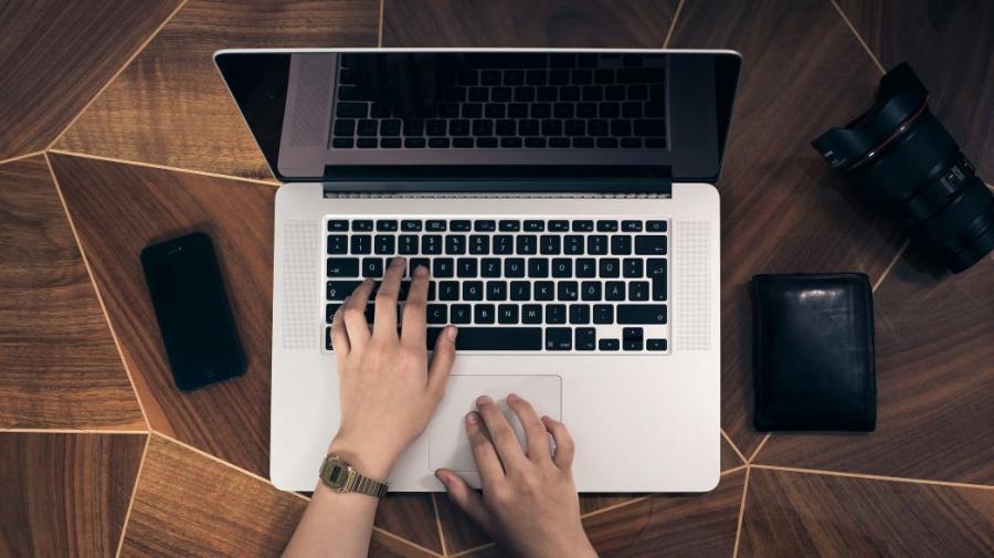 Cum verifici beneficiarul real înainte de transferul banilor?