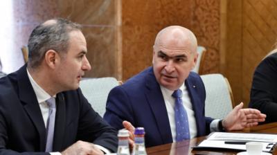 Creșterea taxelor, singura opțiune pentru a evita scăderea ratingului de țară