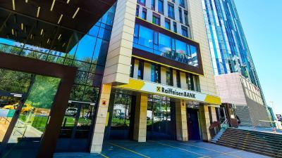 Raiffeisen și UNIQA lansează două asigurări unit-linked