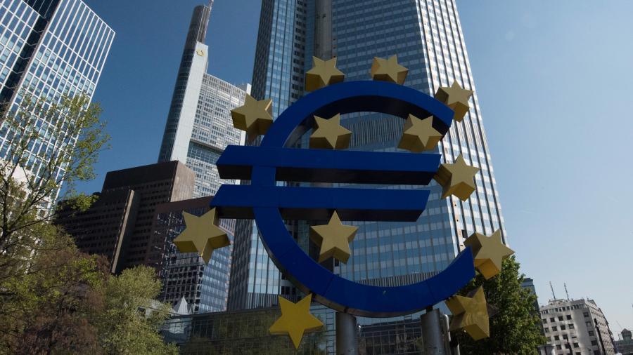 Piețele financiare rămân vulnerabile la corecții abrupte