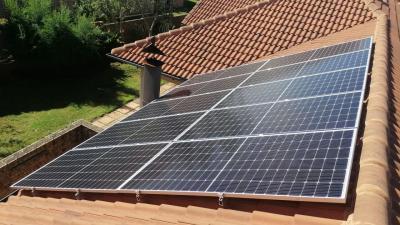 Programul de baterii pentru panouri fotovoltaice: Cum funcționează?